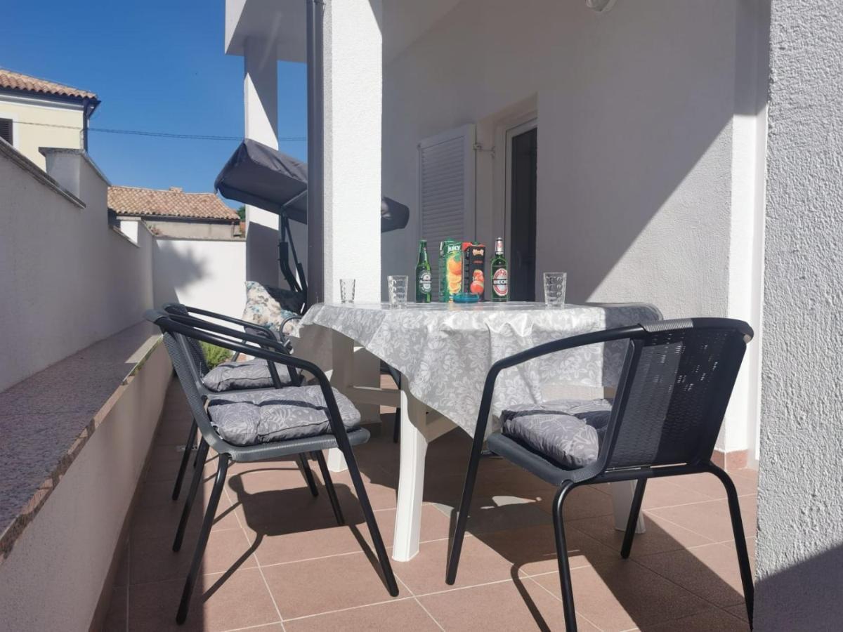 Apartamento Family Kornić Exterior foto